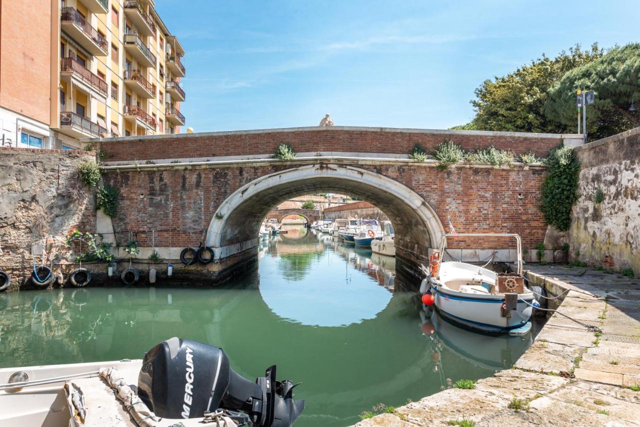 Piccola Venezia Canal View Charming Flat Livorno Ngoại thất bức ảnh